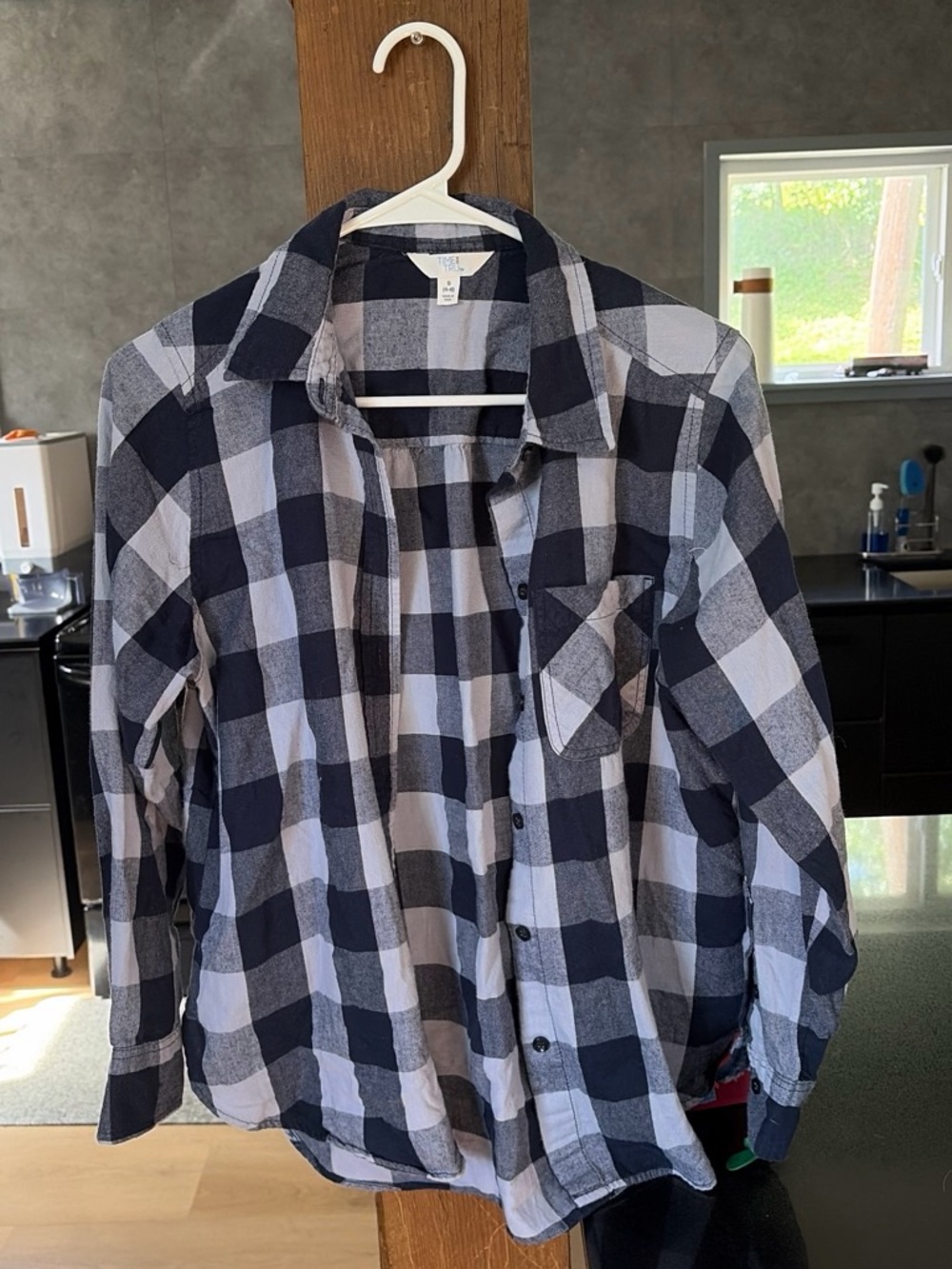 Time and Tru Black and White Plaid Button-Down Shirt
